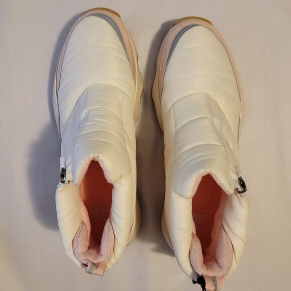 NEW Sorel Kinetic Impact Puffy Zip Boots Womens 12 Winter Chic Modern Cozy Retro - Picture 2 of 10